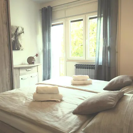 Antea -opatija Riviera * Мощеничка-Драга