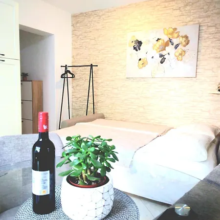 Antea -opatija Riviera Apartamento *